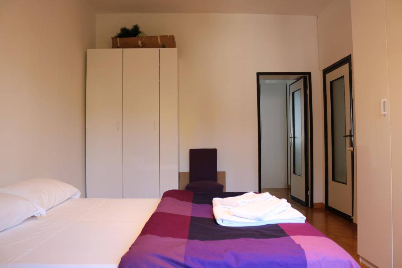 Ferienwohnung Sant Ambrogio Mansion - Via Olona Mailand Exterior foto